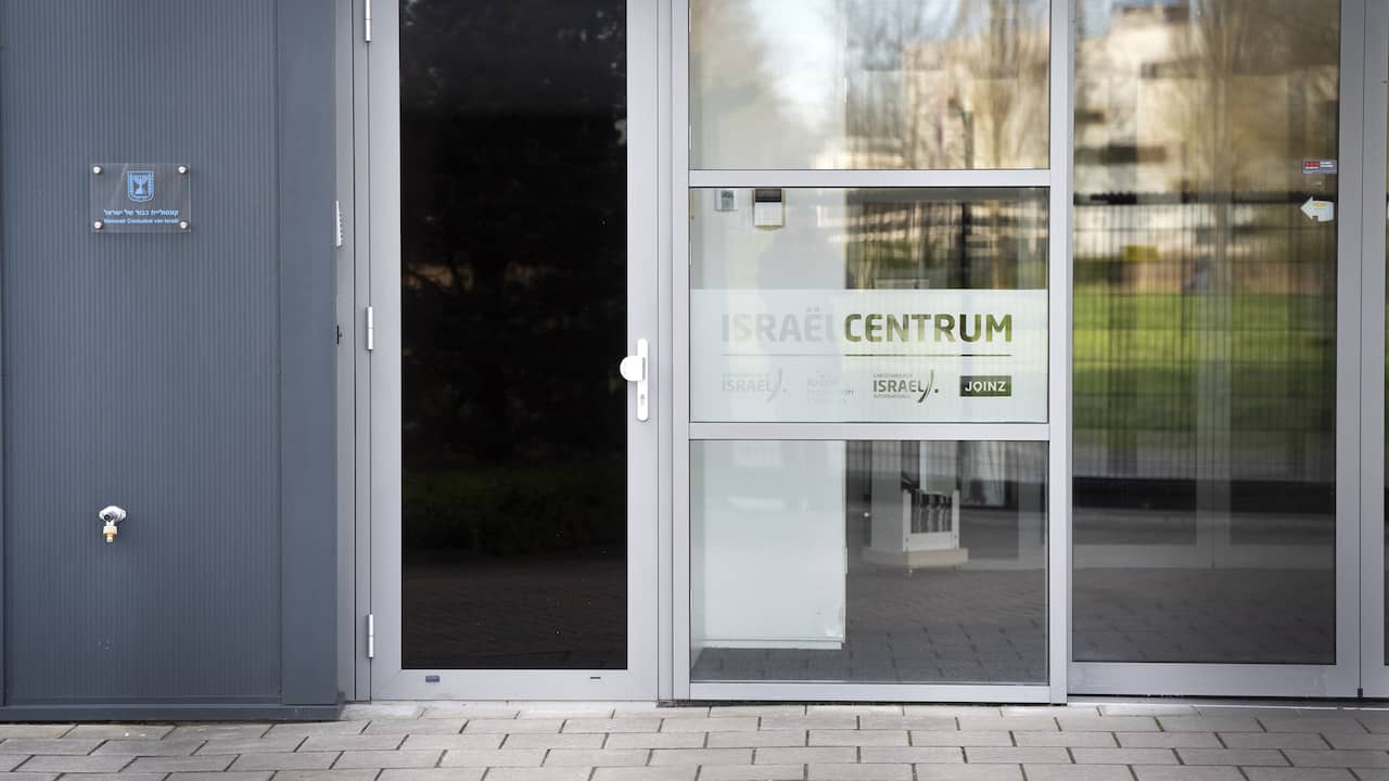 Groep die eerdere aanvallen opeiste deelt beelden explosief Israëlcentrum Nijkerk