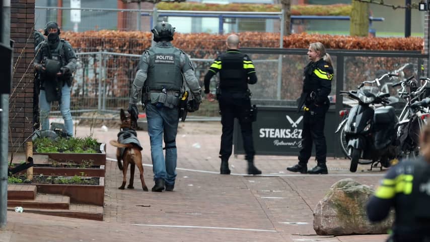 Politie massaal aanwezig in Ede vanwege persoon die gevaar vormt