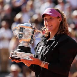 Andreeva klopt Roland Garros-sensatie Chwalinska en wint eerste Grand Slam