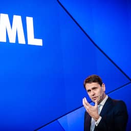 ASML receives more orders and expects higher revenue in 2026