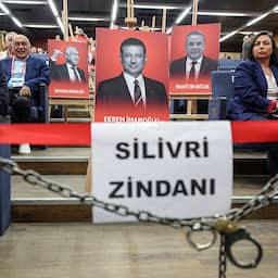 Tot 2.352 jaar cel geëist tegen burgemeester Istanboel voor fraude en corruptie