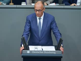 Merz beschuldigt AfD van 'etnische zuivering' tijdens debat in Bondsdag