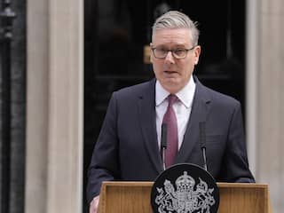 Britse premier Keir Starmer treedt af na aanhoudende kritiek