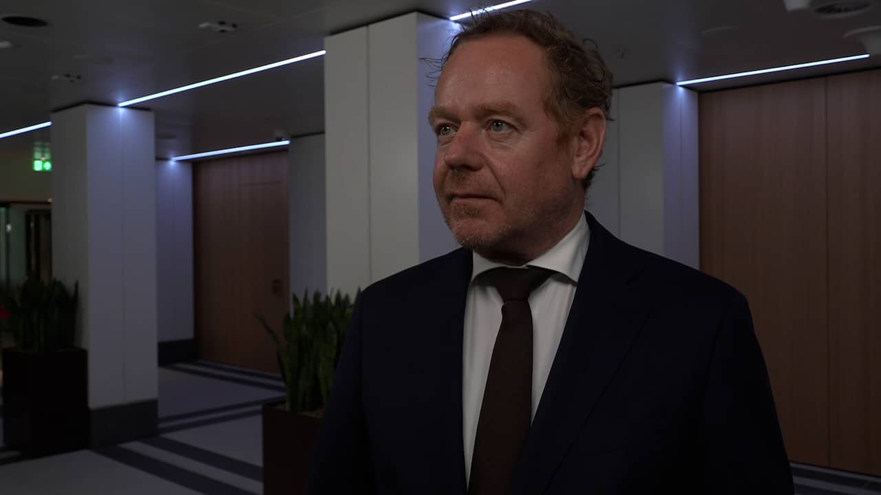 Van Weel over boerenprotesten: 'Landelijk duidelijke lijn trekken'