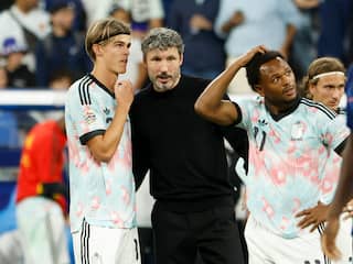 Van Bommel na 4-1-verlies in Frankrijk: 'Kwestie van tijd dat we topland verslaan'