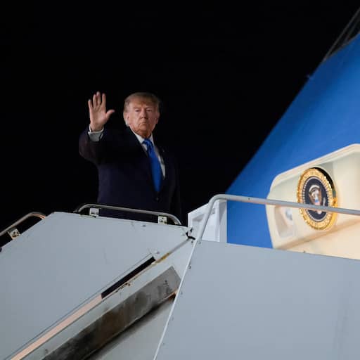 Illustratie bij: CNN mag niet mee met vliegtuig Trump, ook andere zenders blijven thuis