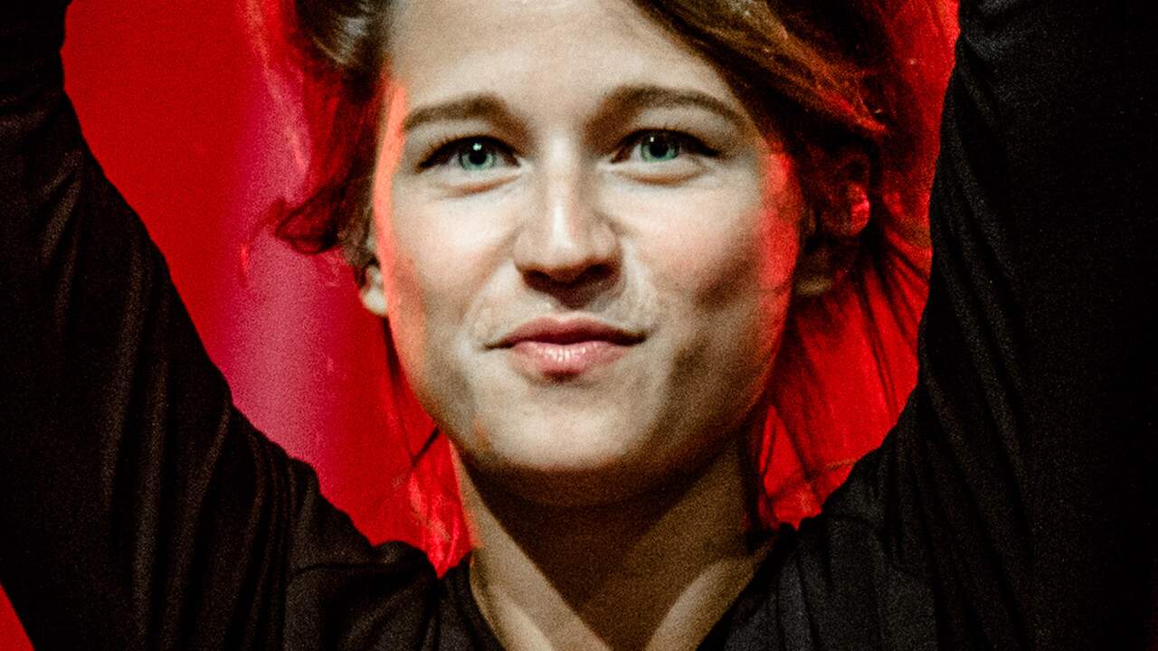 Seulas Singer Zangeres Selah Sue geeft optreden in Amsterdam | Muziek | NU.nl