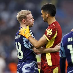 Live Champions League | Heitinga: 'Hebben Champions League-les gekregen'