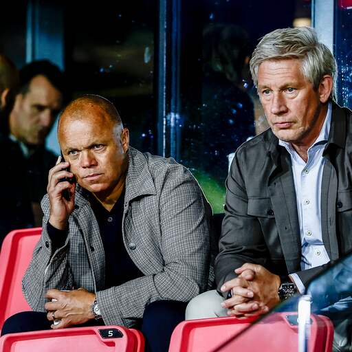 Illustratie bij: PSV verlengt contract directeur voetbalzaken Stewart dag na Deadline Day