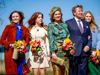 Autokaravaan en hovercraftrace: de koninklijke familie in Eindhoven