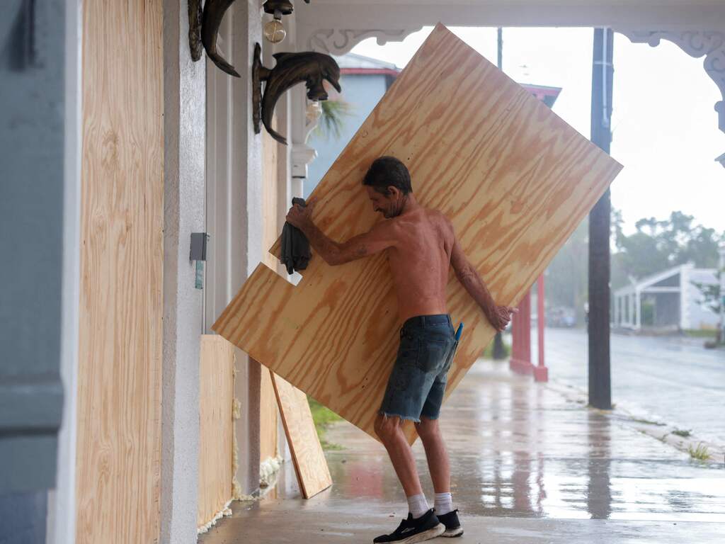 Storm Debby ontwikkelt zich tot orkaan en zet koers naar Florida