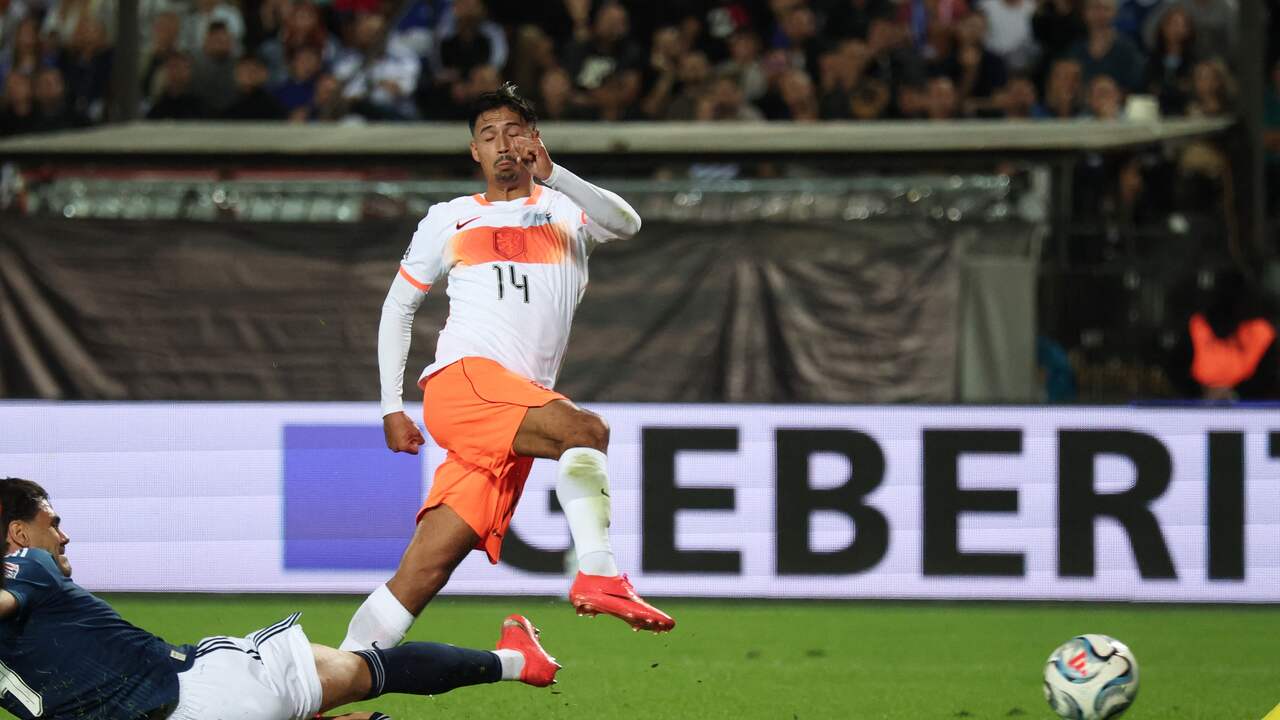 Foto bij Video | Dankzij deze volley van Reijnders speelde Oranje gelijk in Griekenland