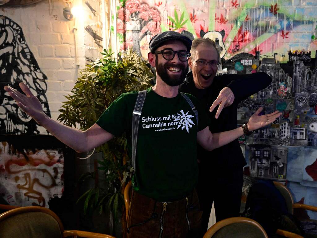 Duitsers mogen cannabis bezitten voor eigen gebruik, maar verkoop blijft streng