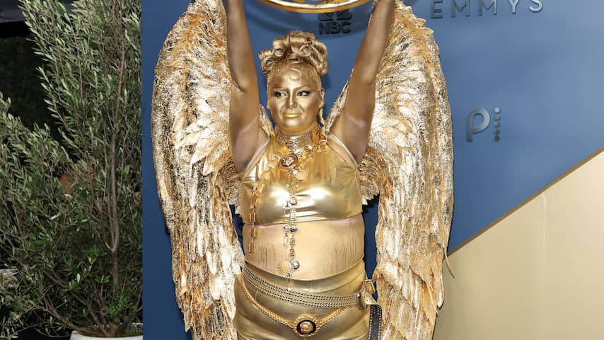 Klassiek en opvallend: dit droegen sterren tijdens de Emmy Awards