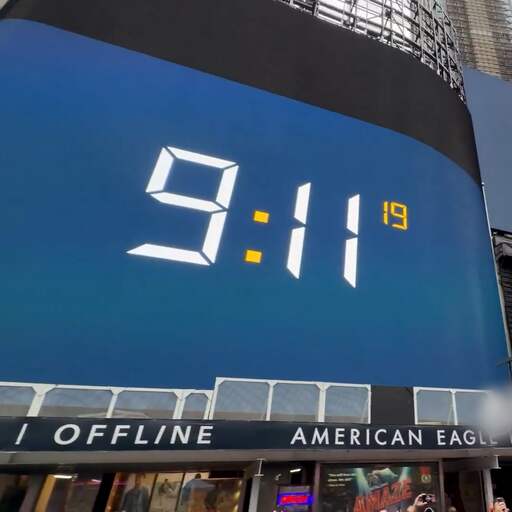 Illustratie bij: Video | Traplopen, lege stoelen en geen reclame: zo herdacht VS 9/11