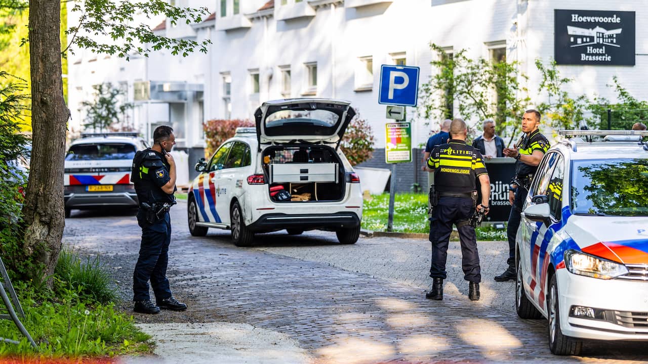 Man (41) doodgeschoten op hotelterras in Rijswijk, verdachte op de vlucht