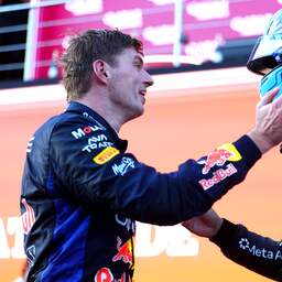 Verstappen genoot van gevecht met Russell: 'Laatste ronden waren erg leuk'