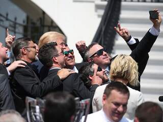 Trump mag binnenkort weer vrijuit posten op Facebook en Instagram