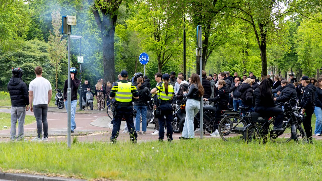 26 aanhoudingen bij uit de hand gelopen asielprotest in Apeldoorn
