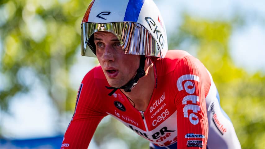 Tour-smaakmaker Huub Artz gehinderd tijdens tijdrit: 'Respectloos dat dit gebeurt'