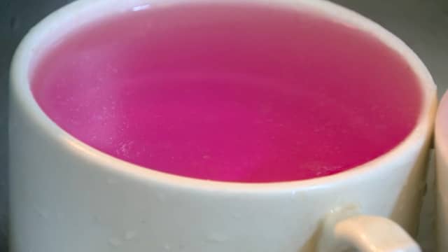 Kraanwater in Amerikaans dorp kleurt plotseling knalroze
