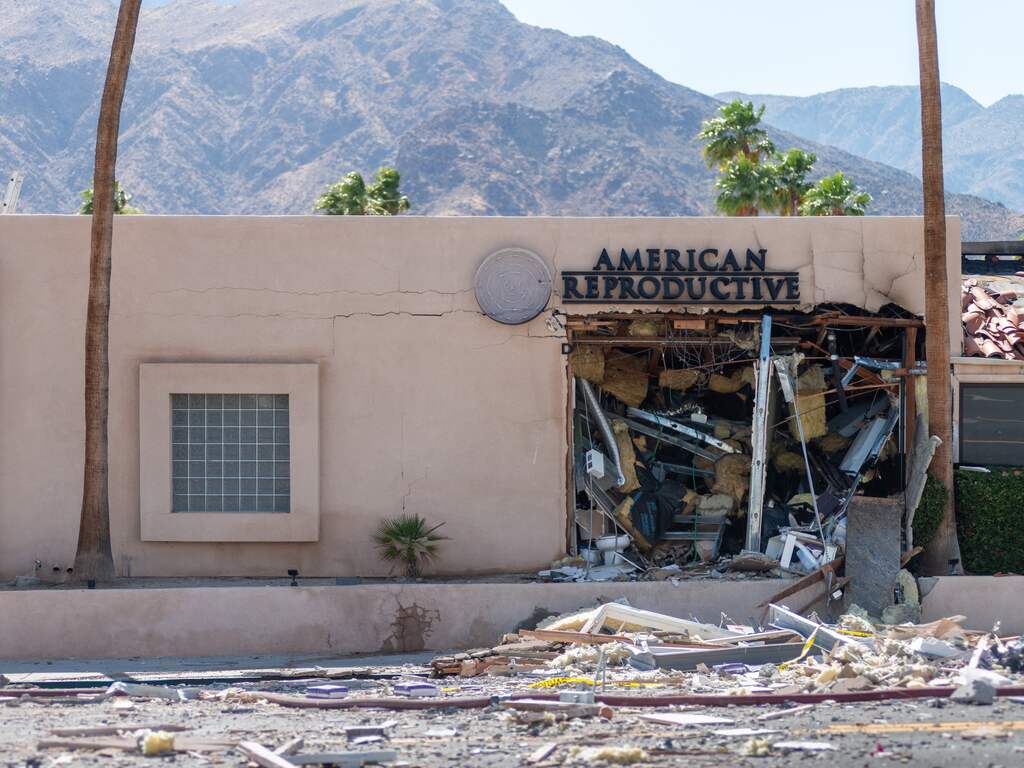 Dode en vier gewonden na bomaanslag bij vruchtbaarheidskliniek in Californië