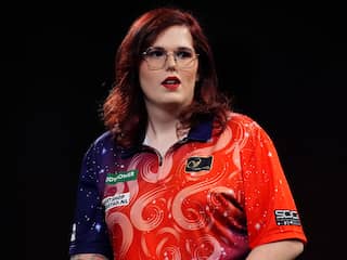 Van Leuven gooit als eerste Nederlandse dartster een negendarter op tv-toernooi