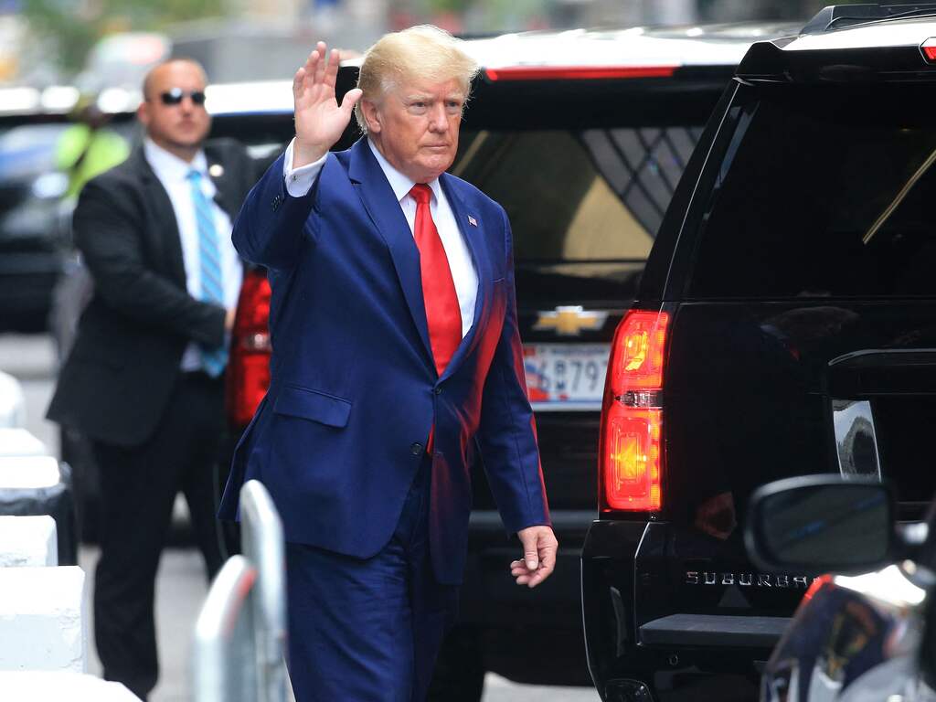 Trump beweert dat hij alle belangrijke documenten al heeft overgedragen