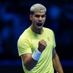Alcaraz begint jacht op eerste titel op ATP Finals met zege op De Minaur