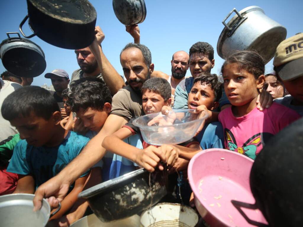 Hulpverleners krijgen het steeds moeilijker in Gaza: 'Voorraden uiterst beperkt'