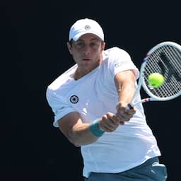 Griekspoor in eerste ronde Australian Open kansloos onderuit tegen Quinn