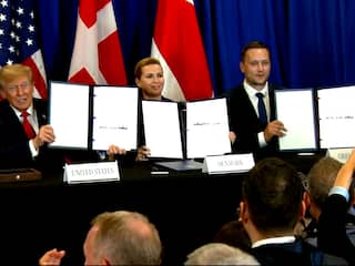 Trump, Deense premier en Groenlandse premier ondertekenen deal