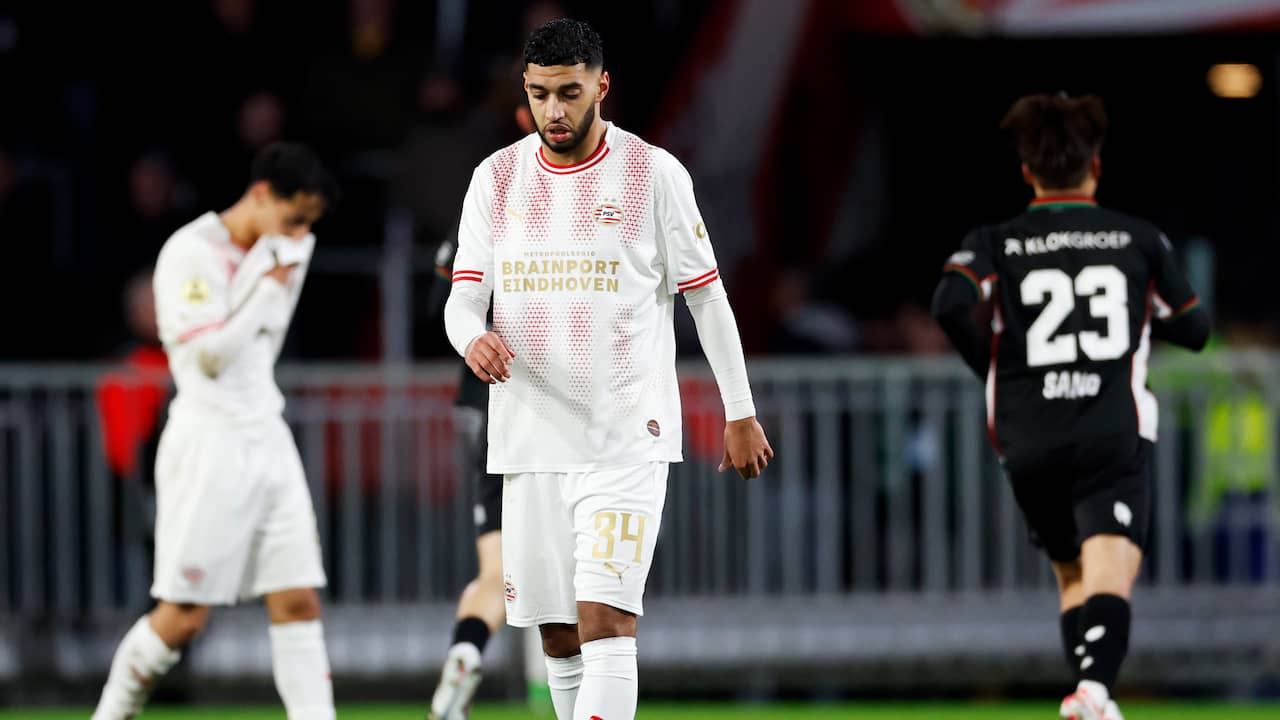 Live Eredivisie | PSV na rust op jacht naar 2-2 tegen NEC, opstelling Ajax bekend