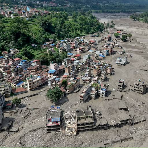 Honderden vermisten na overstroming in Nepal, onder wie 291 buitenlanders