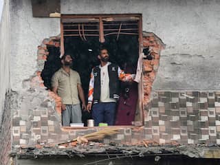 India en Pakistan bestoken elkaar met aanvallen, conflict laait verder op