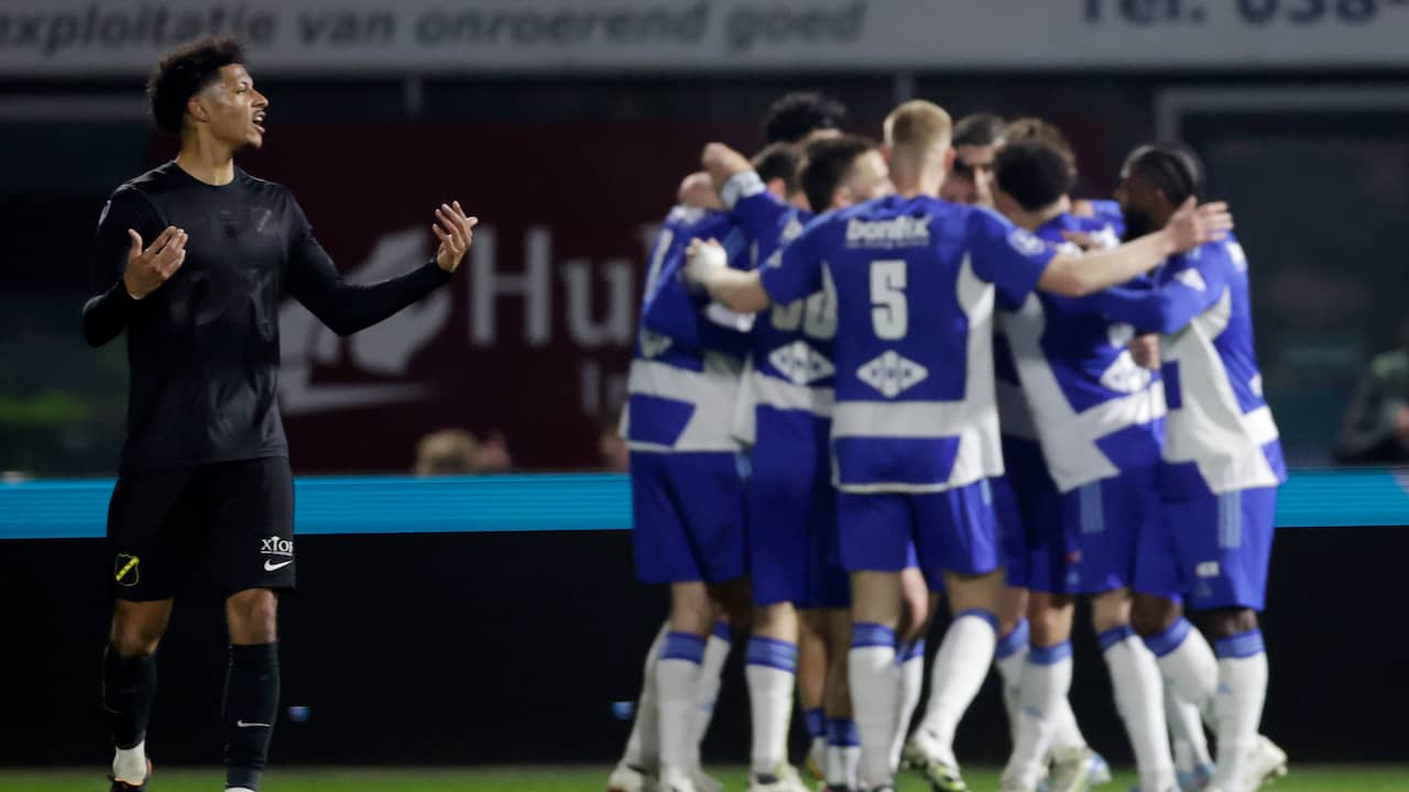 Teruglezen | NAC dieper in de problemen, FC Twente en PEC doen goede zaken
