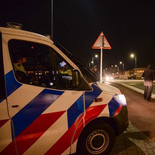 Illustratie bij: Dertienjarige jongen rijdt met auto van zijn ouders meerdere keren de berm in