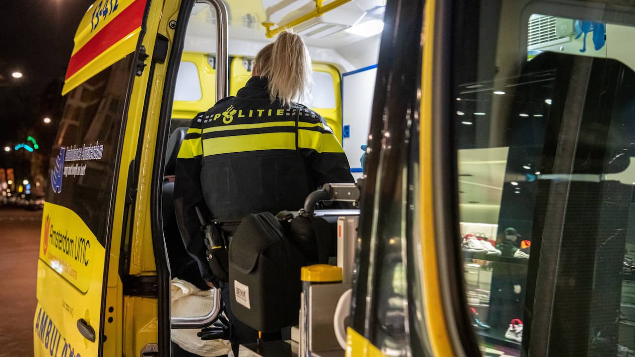Foto bij Twee mensen neergestoken in Eindhoven, mogelijk ook geschoten