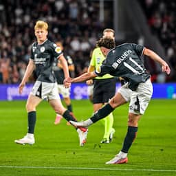 Live Eredivisie | PSV komt via Sano voor het eerst op voorsprong tegen Sparta