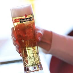 Heineken moet 111 miljoen euro schadevergoeding betalen aan Grieks biermerk
