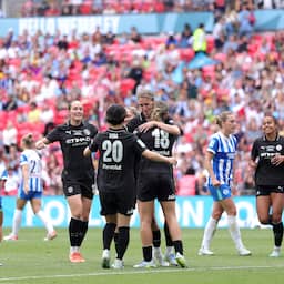 Vivianne Miedema scoort bij rentree en wint FA Cup met Manchester City
