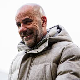 Coach Peter Bosz verlengt contract bij PSV na klinkende zege op Feyenoord