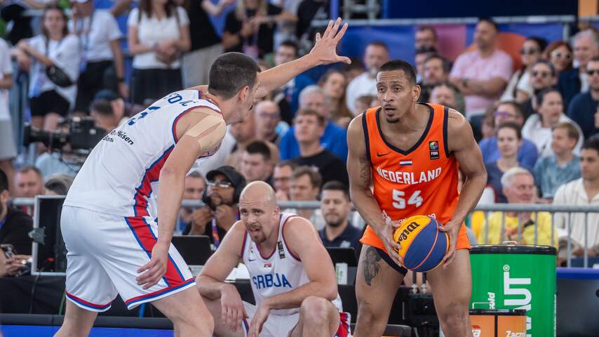 Nederlandse 3x3-basketballers ondanks verlies naar kwartfinales EK