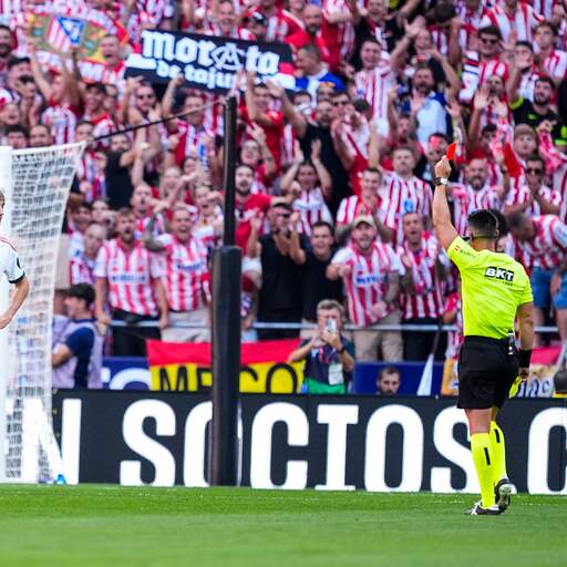 Illustratie bij: Real Madrid lijdt na rode kaart Huijsen pijnlijke nederlaag in derby tegen Atlético