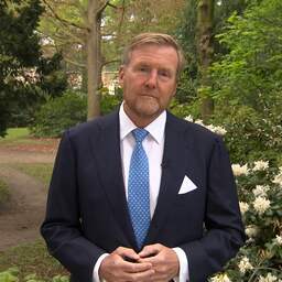 Video | Koning in videoboodschap: 'Koesteren herinnering aan paus'