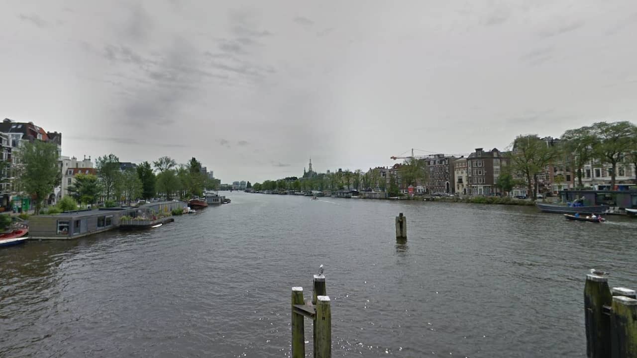 Lichaam in water Weesperzijde is van 38-jarige Nigeriaan