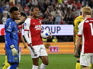 Teruggekeerde Stengs helpt AZ aan zege op ADO, Go Ahead ruim langs Willem II