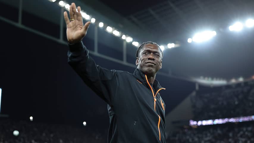 Corinthians pakt punt in degradatiestrijd met Seedorf en Memphis op tribune