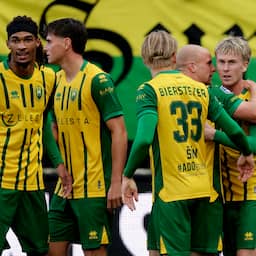 Live Eredivisie | Tiental PSV diep in extra tijd onderuit tegen ADO
