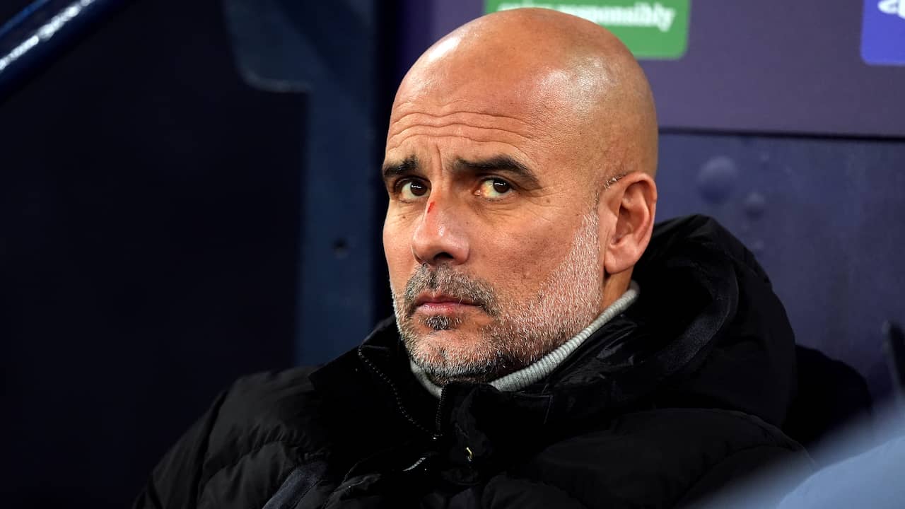 Guardiola zegt sorry voor grap over neuswond: 'Zelfbeschadiging